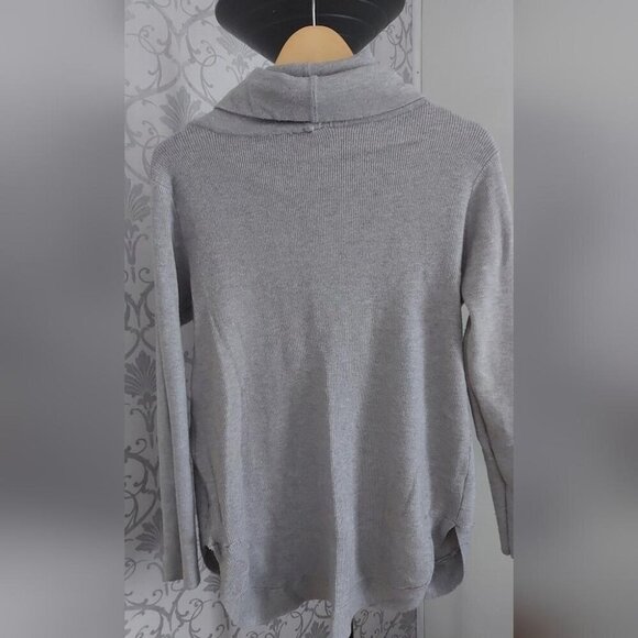 Cyrus Cozy Cowl Neck Sweater Minimalist Chic Effortless Everyday Style - Picture 2 of 6